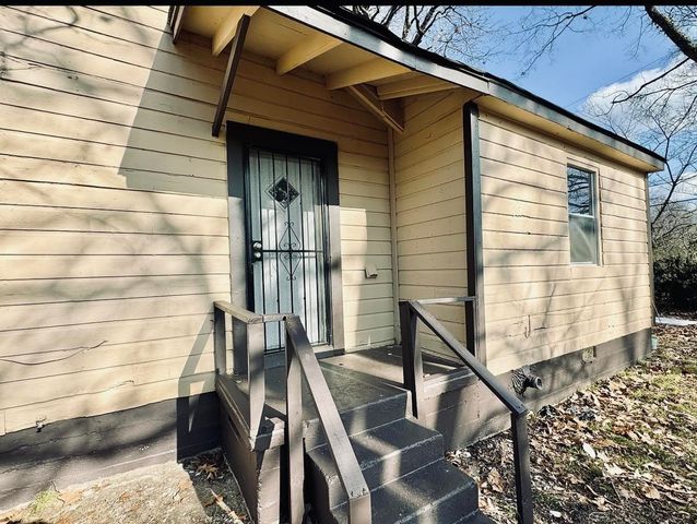 2452 PECAN CIR, Memphis, TN 38114