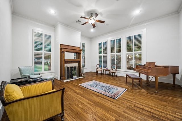 209 E Caney Street, Wharton, TX 77488