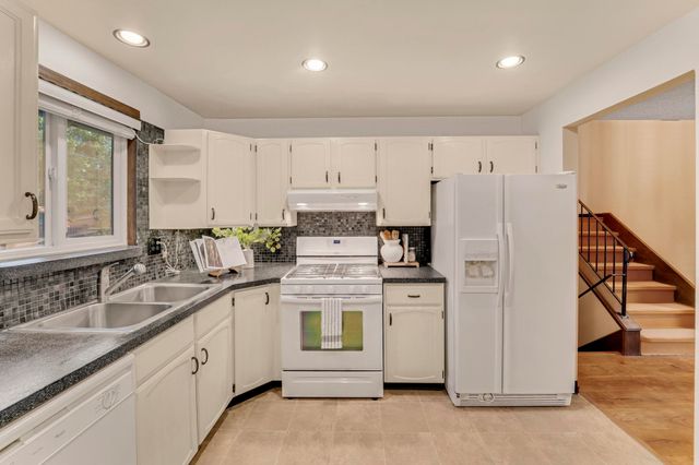 2024 E 44th Ave, Spokane, WA 99203