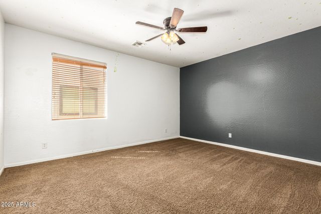 15826 W MERCER Lane, Surprise, AZ 85379