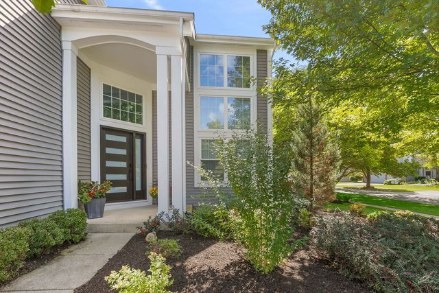 1439 Churchill Lane, Grayslake, IL 60030