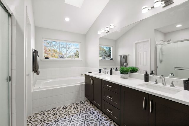 1439 Churchill Lane, Grayslake, IL 60030