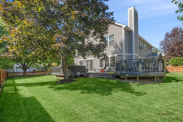 1439 Churchill Lane, Grayslake, IL 60030