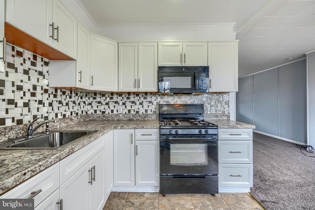 9715 BIRD RIVER RD, Baltimore, MD 21220