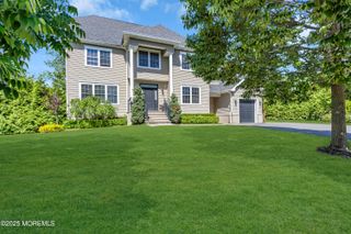 17 Grandview Drive, Lakewood, NJ 08701
