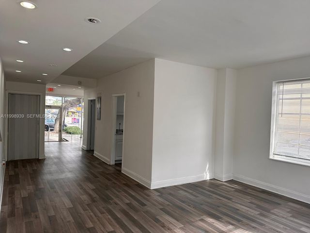 901 Pennsylvania Ave, Miami Beach, FL 33139