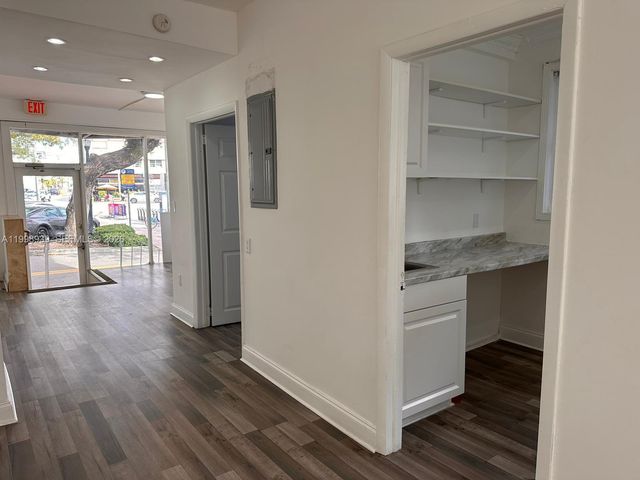 901 Pennsylvania Ave, Miami Beach, FL 33139