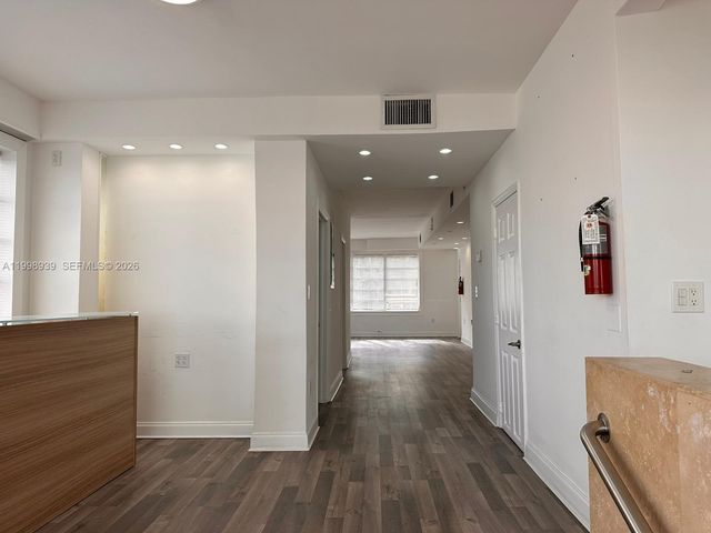 901 Pennsylvania Ave, Miami Beach, FL 33139