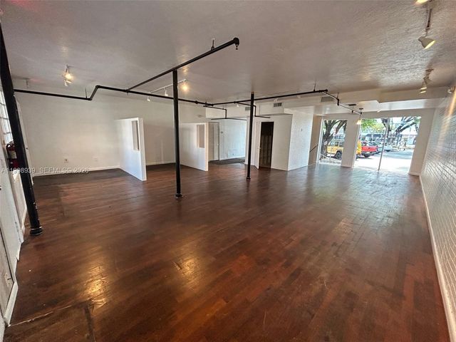 901 Pennsylvania Ave, Miami Beach, FL 33139