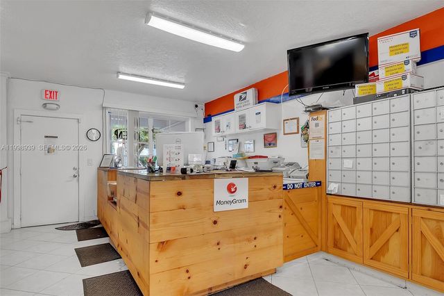 901 Pennsylvania Ave, Miami Beach, FL 33139