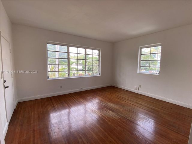 901 Pennsylvania Ave, Miami Beach, FL 33139