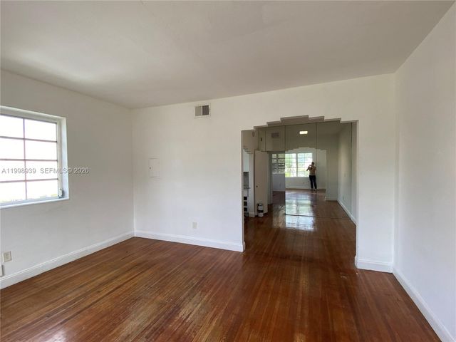 901 Pennsylvania Ave, Miami Beach, FL 33139