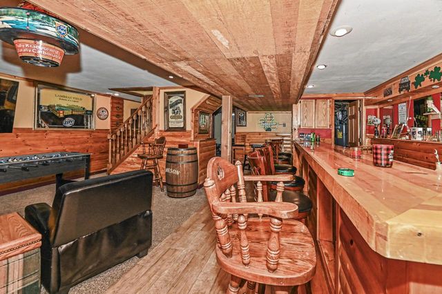 S94W26995 Linden COURT, Mukwonago, WI 53149