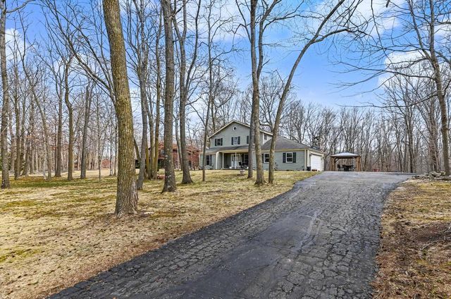 S94W26995 Linden COURT, Mukwonago, WI 53149