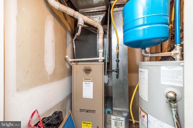 492 GLENN ROSE CIR, King Of Prussia, PA 19406