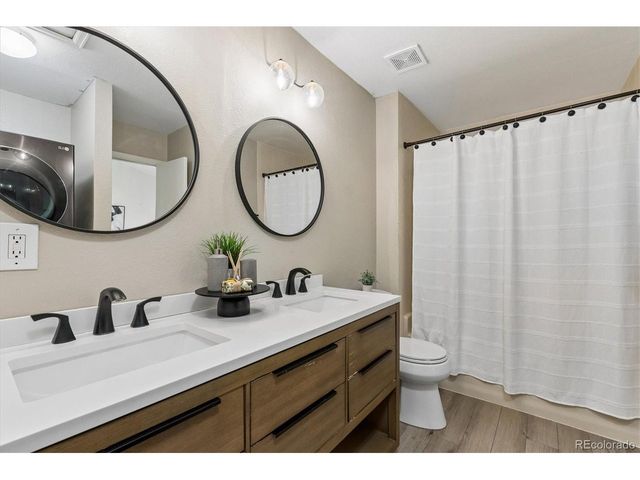 119 S Pembrook St, Castle Rock, CO 80104
