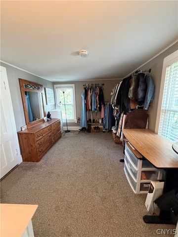 54 Maple Street, Auburn, NY 13021