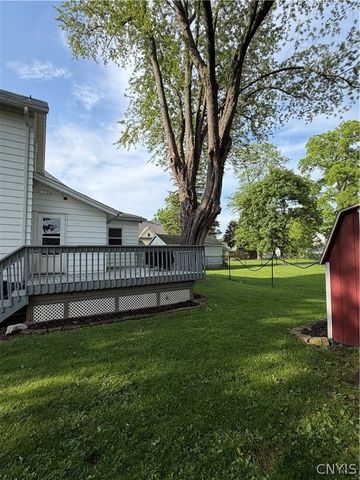 54 Maple Street, Auburn, NY 13021