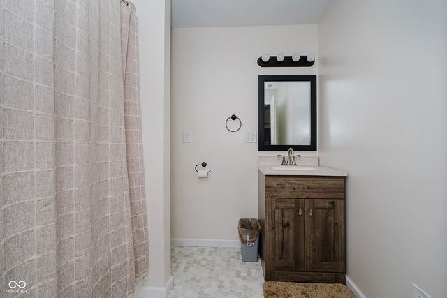 7847 W 350 N, Bargersville, IN 46106