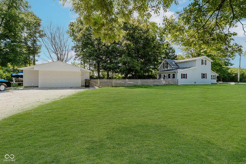 7847 W 350 N, Bargersville, IN 46106