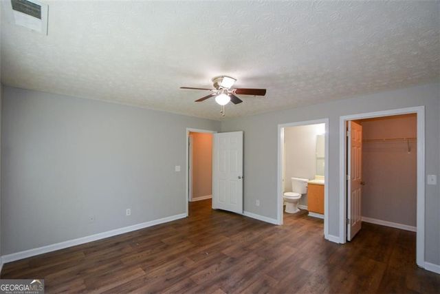 8304 Fairington Village Drive 8304, Lithonia, GA 30038