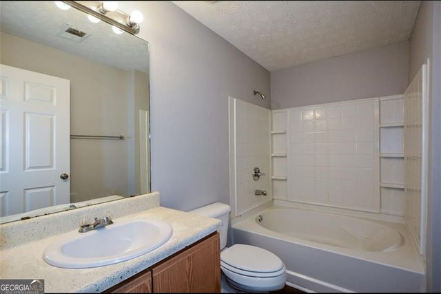 8304 Fairington Village Drive 8304, Lithonia, GA 30038