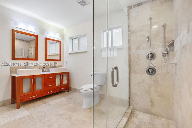 7111 Bamboo St, Miami Lakes, FL 33014