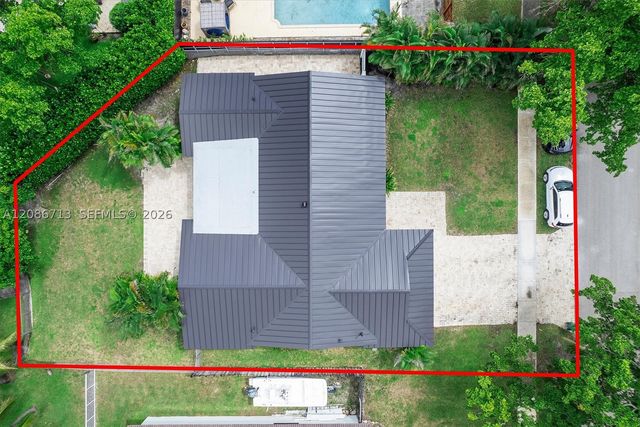 7111 Bamboo St, Miami Lakes, FL 33014