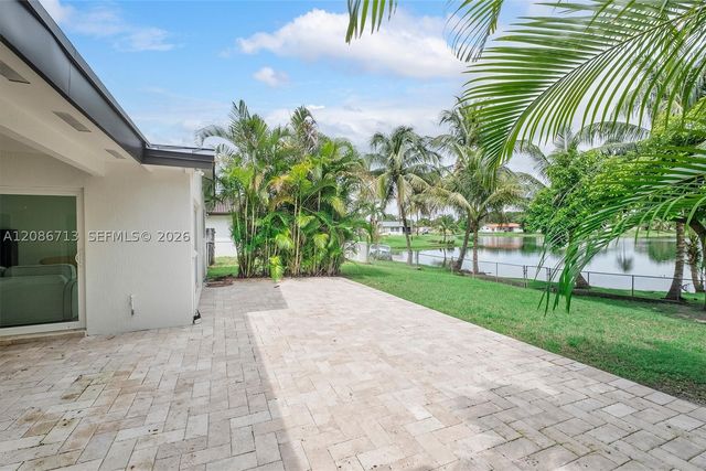 7111 Bamboo St, Miami Lakes, FL 33014