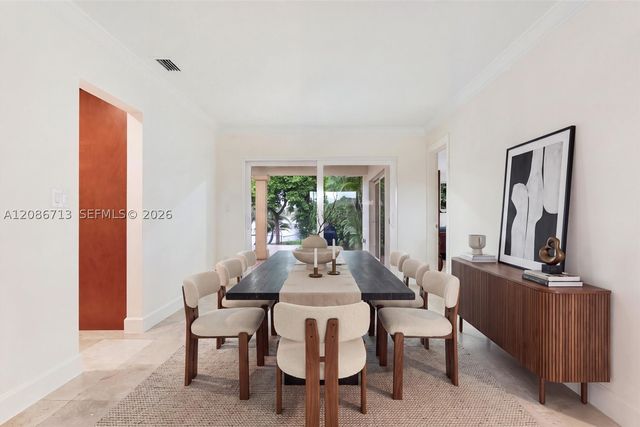7111 Bamboo St, Miami Lakes, FL 33014