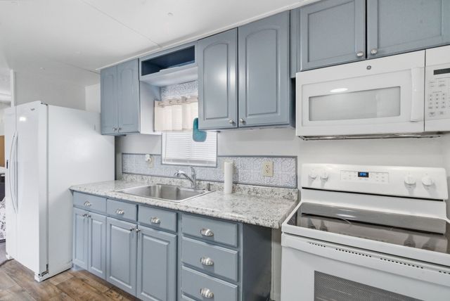 1849 Coral Road, Pelican Bay, TX 76020