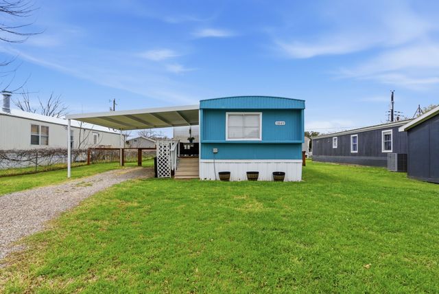 1849 Coral Road, Pelican Bay, TX 76020