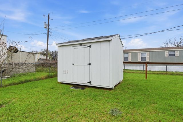 1849 Coral Road, Pelican Bay, TX 76020