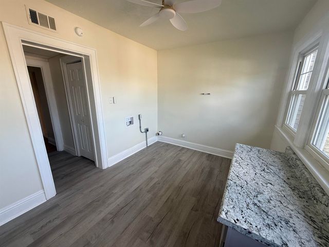 1010 13th Street, Huntington, WV 25701