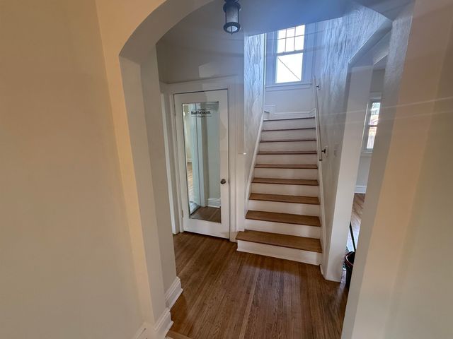 1010 13th Street, Huntington, WV 25701