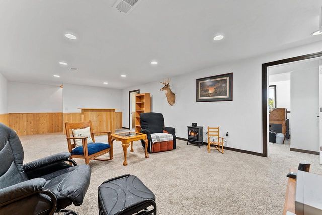5056 SNAPDRAGON CIRCLE, Little Suamico, WI 54141
