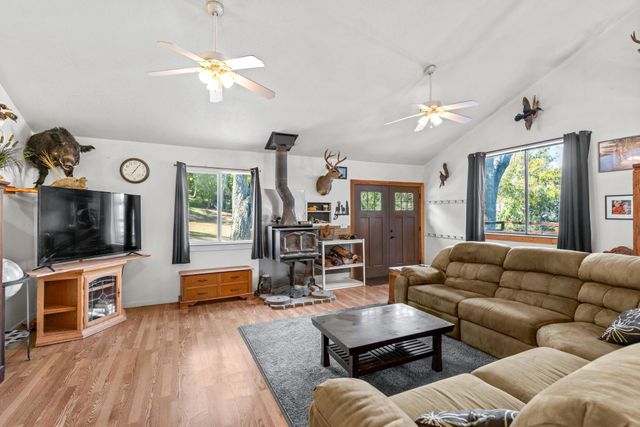 7777 Del Valle Rd, Livermore, CA 94550