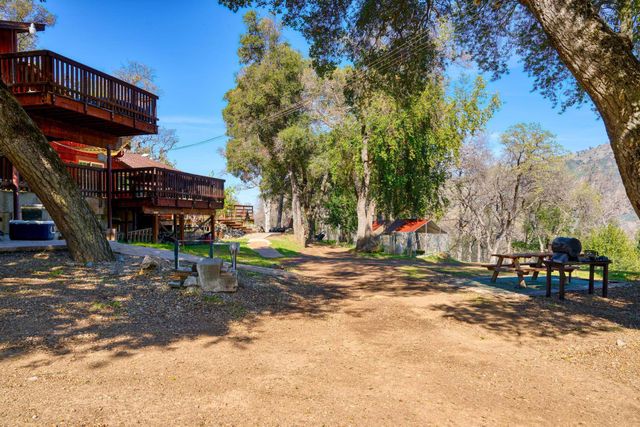 7777 Del Valle Rd, Livermore, CA 94550