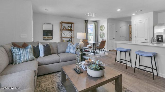 608 Wilder Bloom Path, Aberdeen, NC 28315