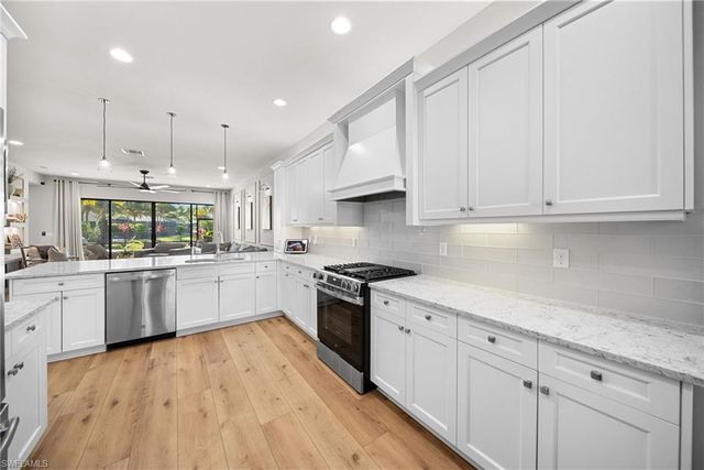 4481 Aurora ST, Naples, FL 34119