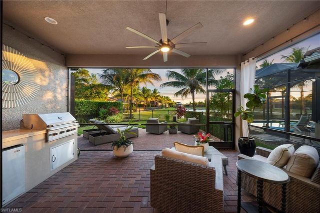 4481 Aurora ST, Naples, FL 34119