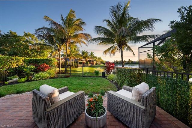 4481 Aurora ST, Naples, FL 34119