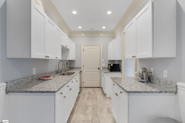 204 Kilgore Circle, Simpsonville, SC 29681