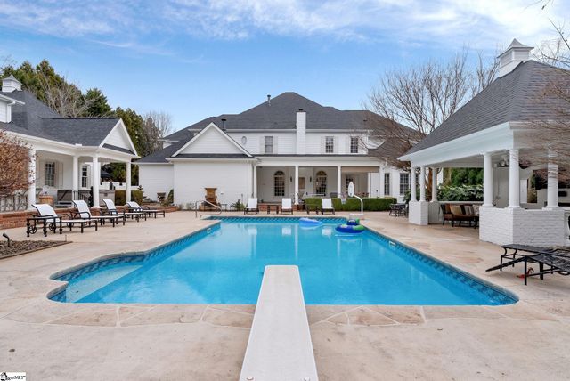 204 Kilgore Circle, Simpsonville, SC 29681