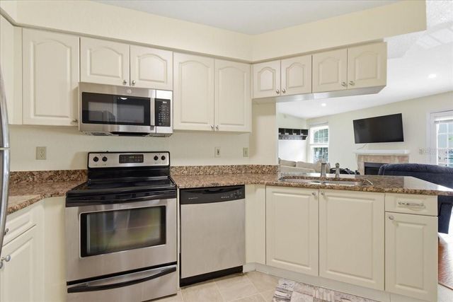 2550 N ALAFAYA TRAIL 11206, Orlando, FL 32826