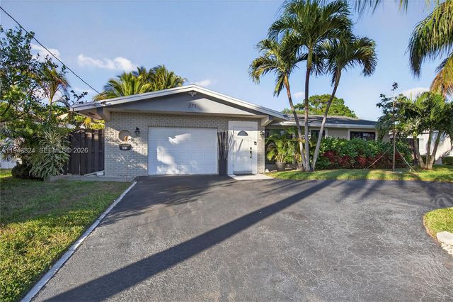 371 SE 3rd St, Pompano Beach, FL 33060