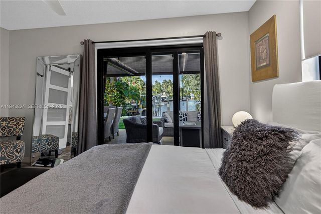 371 SE 3rd St, Pompano Beach, FL 33060