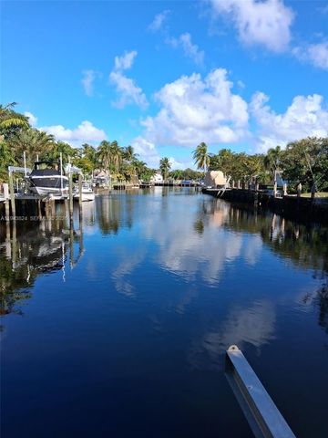 371 SE 3rd St, Pompano Beach, FL 33060