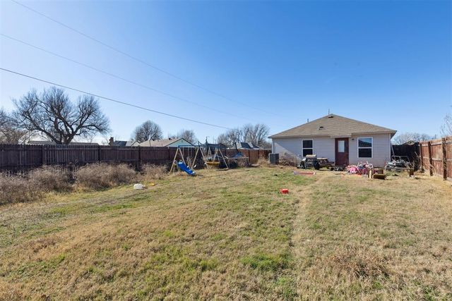100 N L Avenue, El Reno, OK 73036