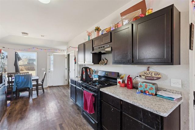 100 N L Avenue, El Reno, OK 73036